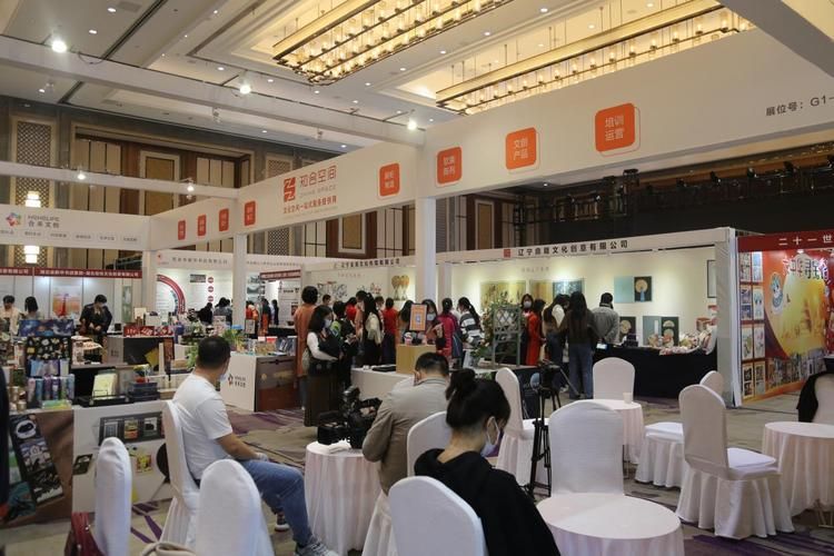 专业多语种会议服务 同声传译、速录与摄影摄像，覆盖北上广深苏等地